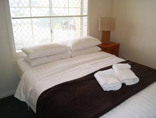 Moonee Valley Views Aparthotel Melbourne Bagian luar foto